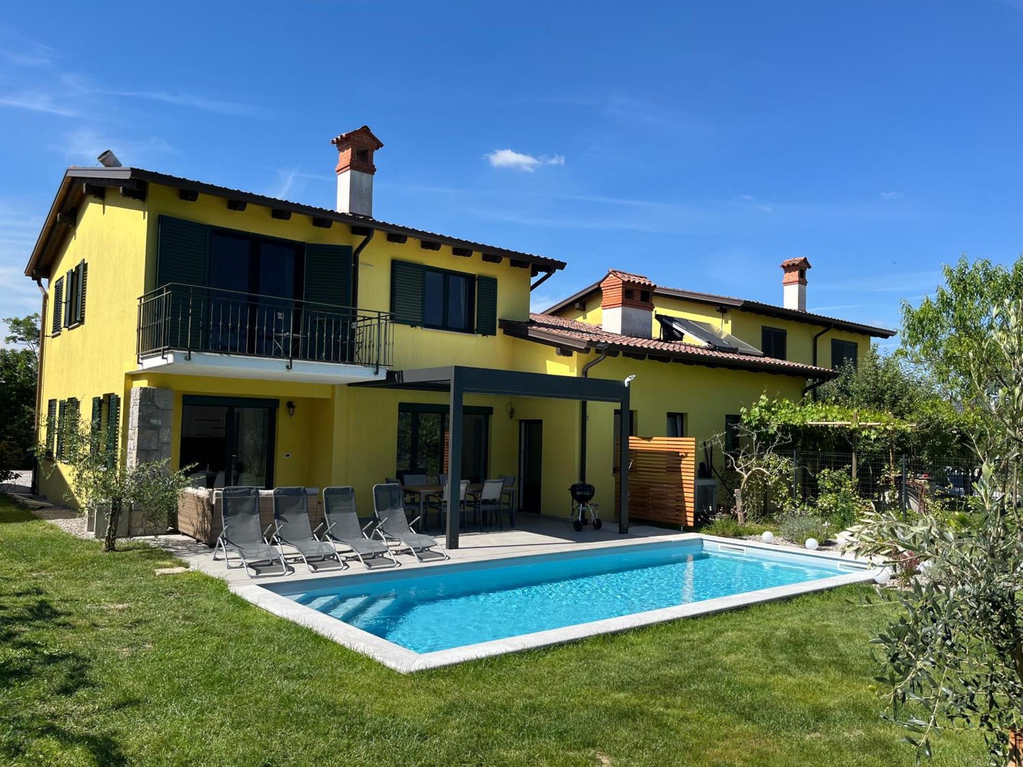 Holiday House Oljka Kobdilj Екстериор снимка