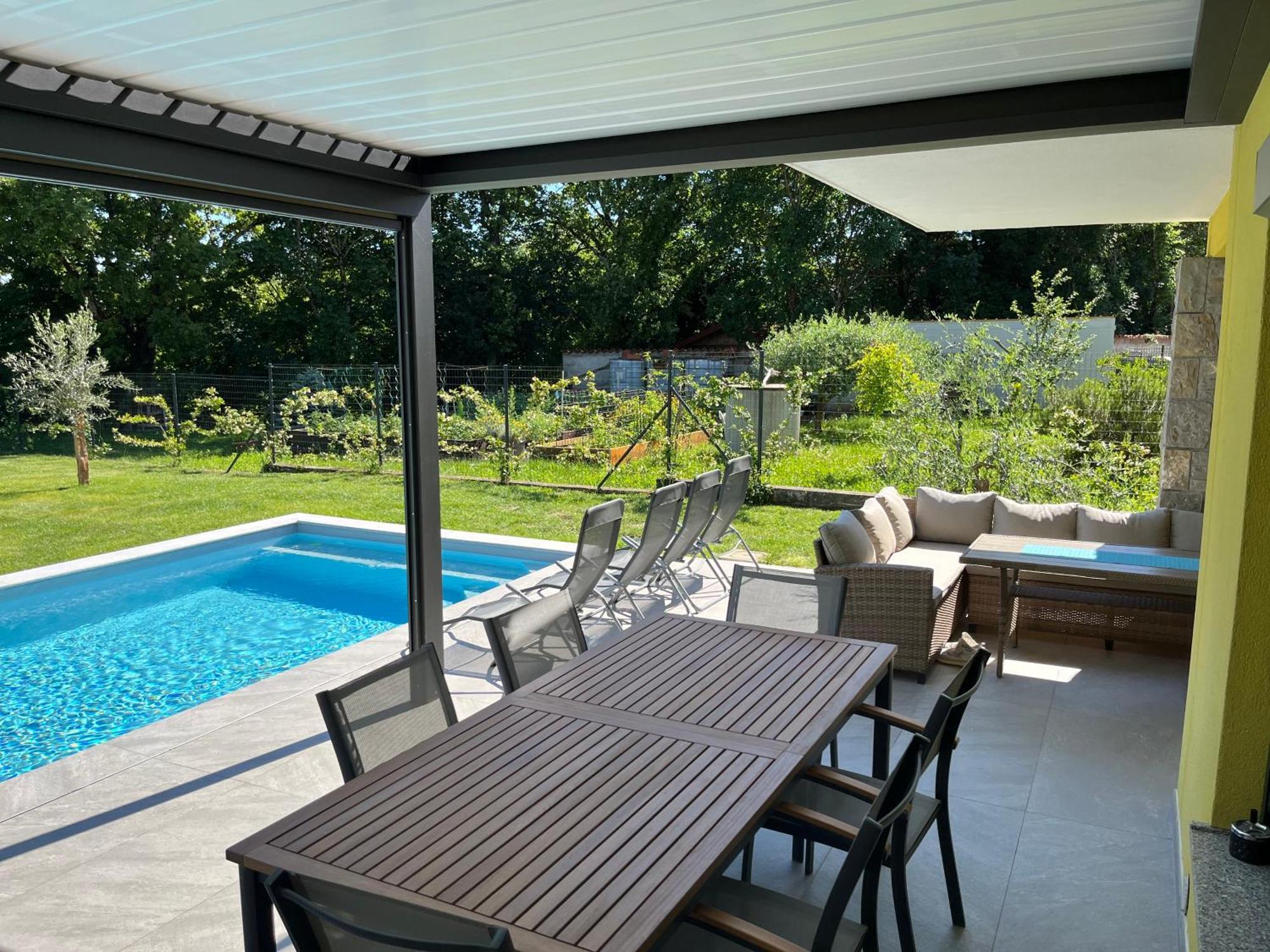 Holiday House Oljka Kobdilj Екстериор снимка